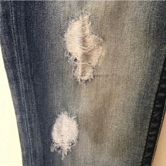 LAST CALL Miss Me Signature Ankle Skinny Jeans Women’s Size 26 Blue Embroidered - Picture 8 of 14